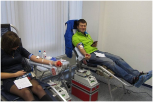 В УДГУ состоялась донорская акция «Сохрани жизнь»