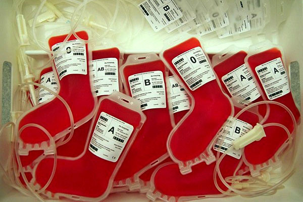 Где сдать кровь в Петербурге в праздники