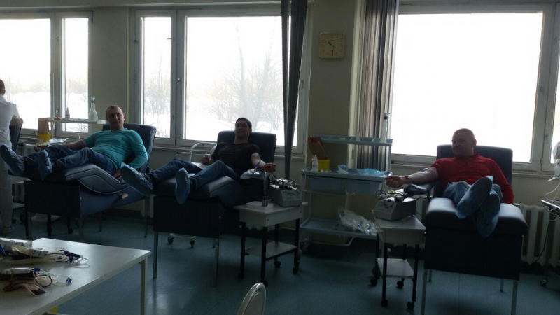 Полицейские Подмосковья сдали кровь для Центра им. Бакулева