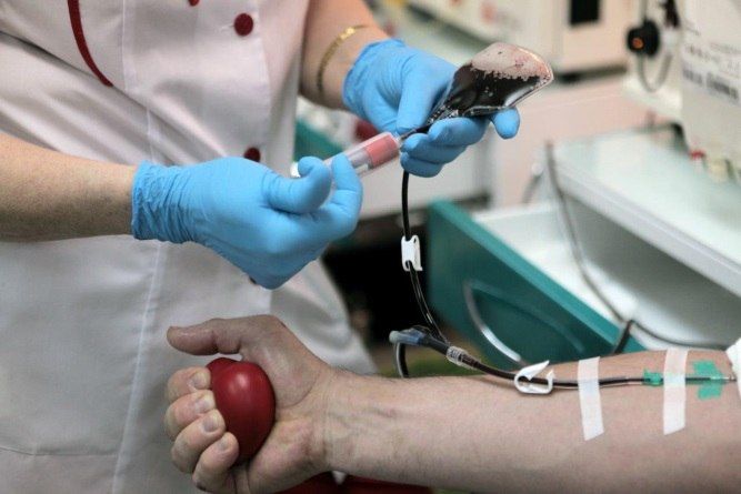 На территории Академии противопожарной службы МЧС открылся мобильный донорский пункт