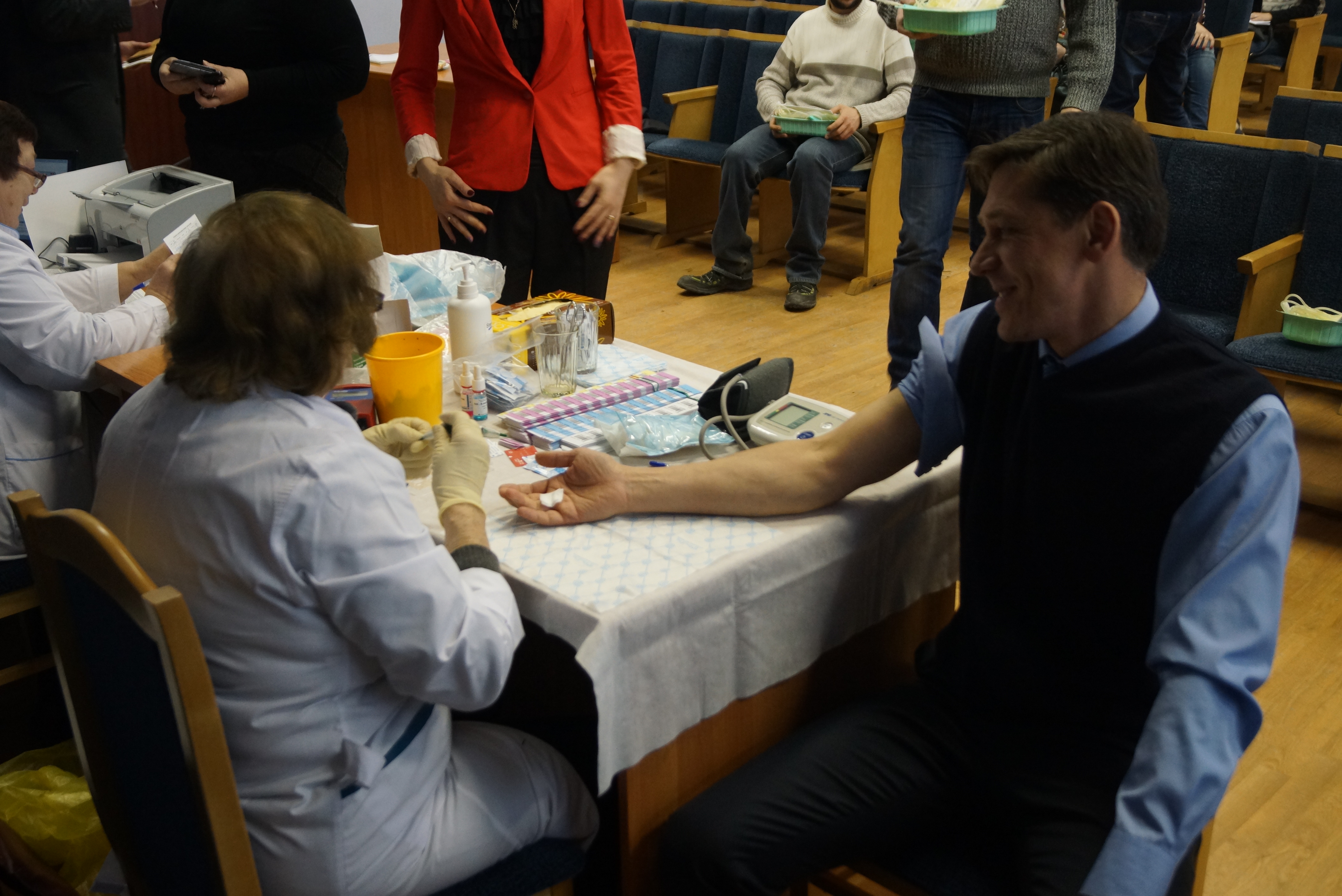 В Субботу доноров на станции переливания крови в Петербурге не ожидали такого наплыва доноров