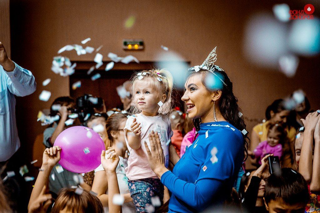 Фонд Доноров провел новогодний праздник в Городской детской больнице №1