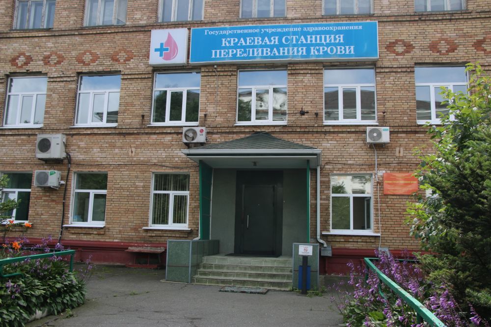 Председатель Думы города Владивостока Андрей Брик принял участие во встрече с медиками