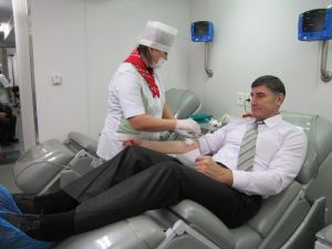 Сотрудники Воронежской ГИБДД приняли участие в донорской акции